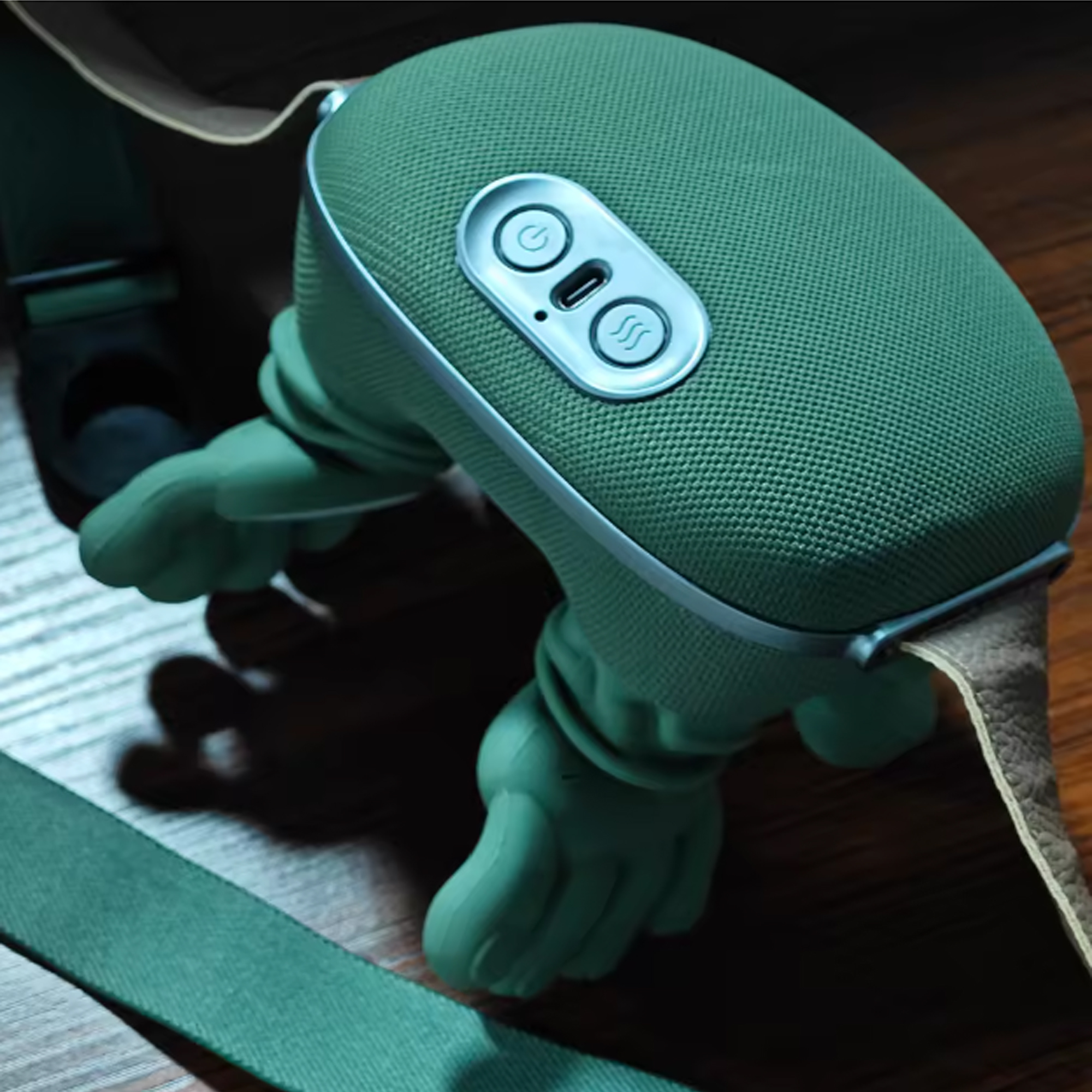 جهاز تدليك الرقبة والأكتاف